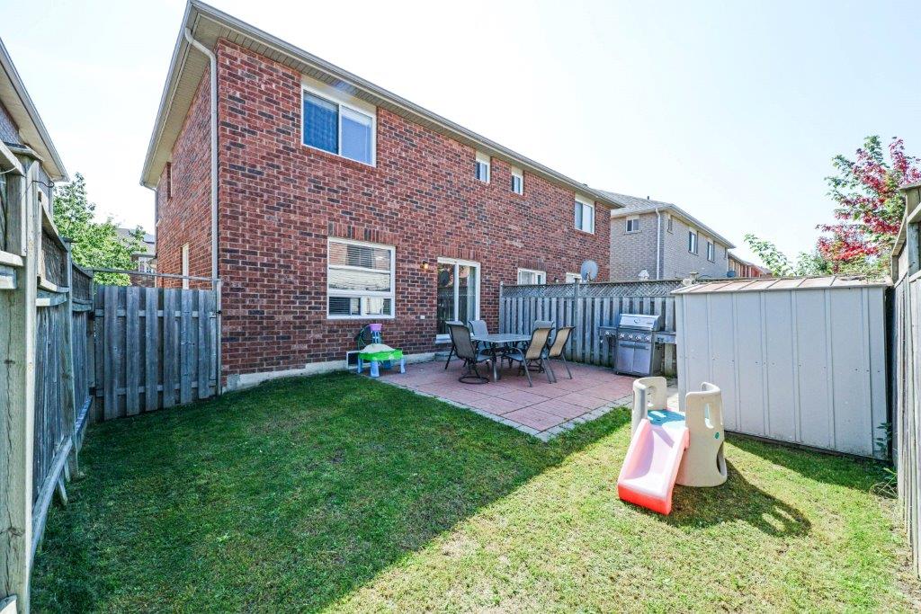 semiDetached home fletchers meadow Brampton mount pleaseant GO bovaird chinguacousy finished