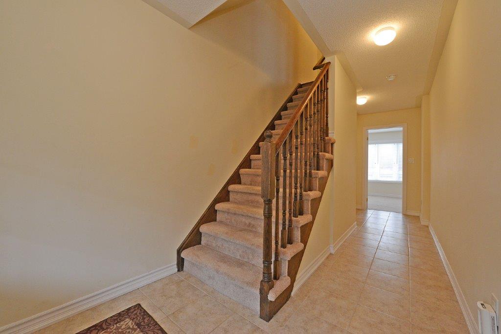 Brampton Townhouses Heart Lake Village Saberwood Homes MLS Listings For