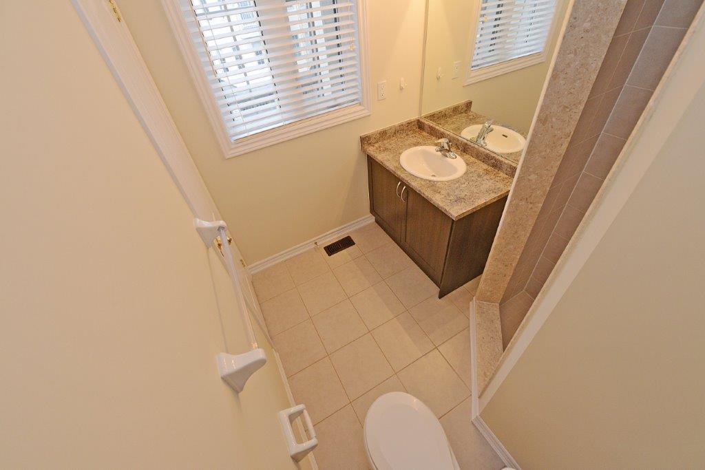 Brampton Townhouses Heart Lake Village Saberwood Homes MLS Listings For