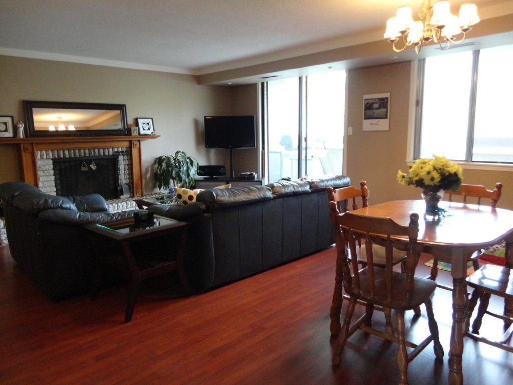 Mississauga townhouses for sale MLS listings Mississauga Valley