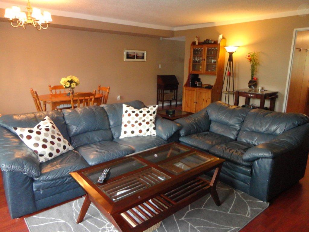 Mississauga townhouses for sale MLS listings Mississauga Valley