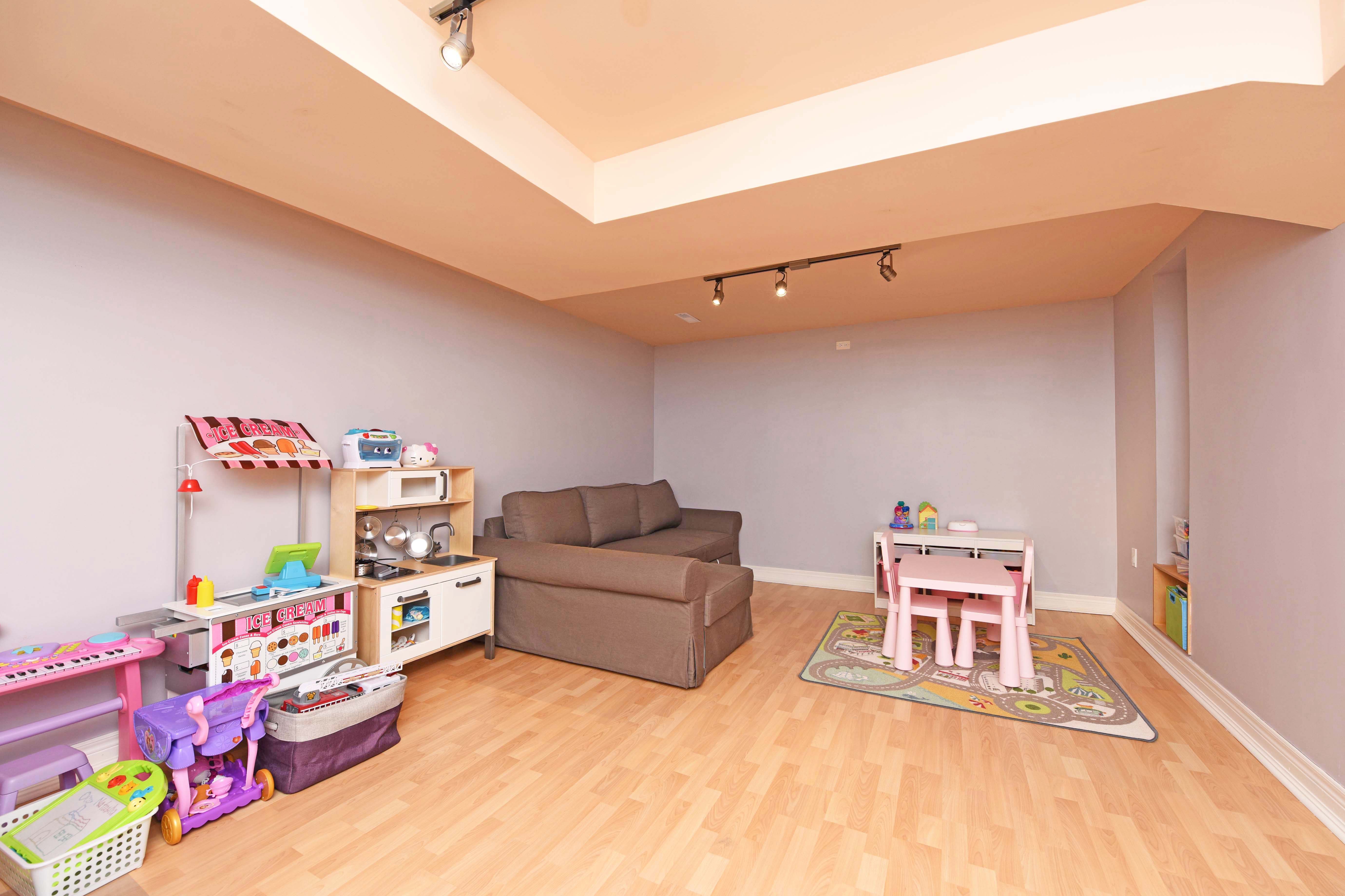 Oakville Detached Homes For Sale College Park Upper Middle Road MLS